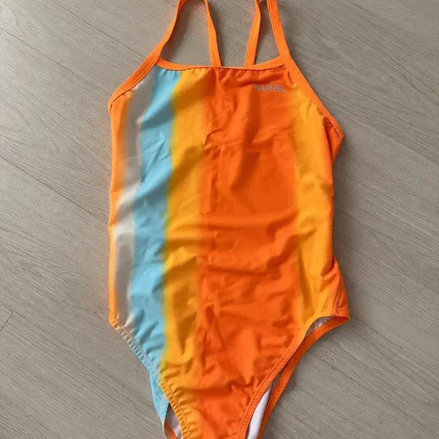 [BUNJANG] Barrel Women's Swimsuit Size 95 / 배럴 여성 수영복 95