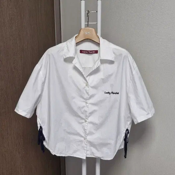 [BUNJANG] Lucky Marche String Detail Shirt Blouse White / 럭키마르쉐 셔츠블라우스 화이트 (FREE/55~66)