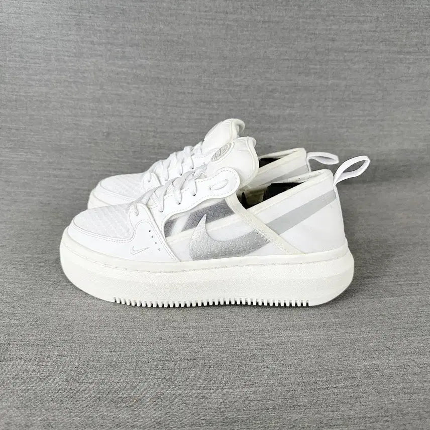 [BUNJANG] Nike Court Vision Alta TXT Sneakers Women's / 나이키 코트비전 알타 TXT 운동화/여성(230mm)/s2011