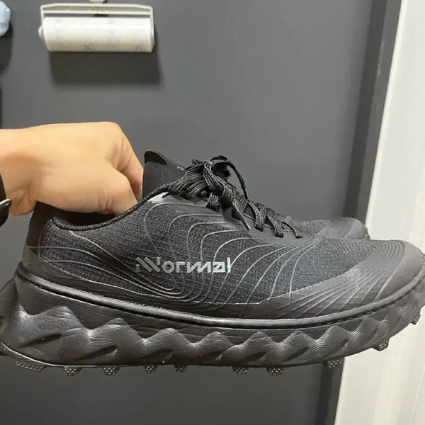 [BUNJANG] NNormal Tomir 2.0 All Black Trail Running Shoes US 8 / [US 8] 노말 NNormal 토미르 2.0 올블랙