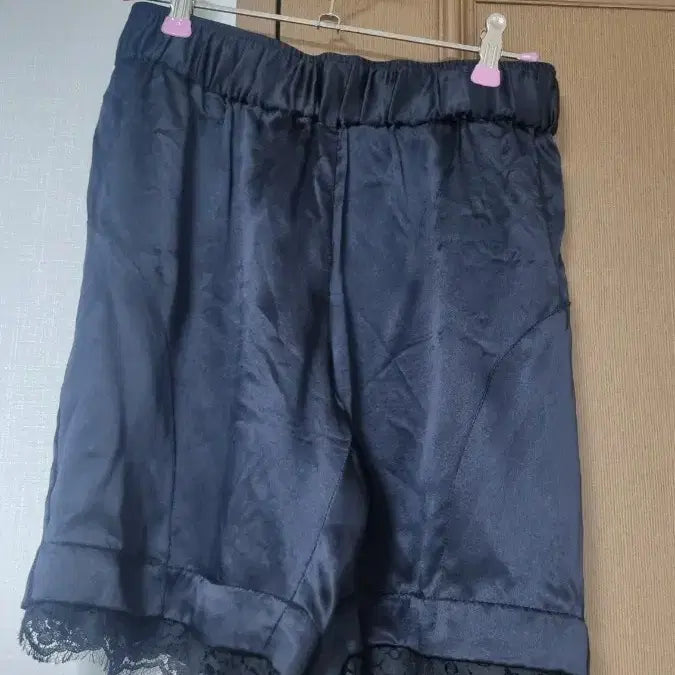 [BUNJANG] Dolce & Gabbana Silk Lace Shorts / 돌체앤가바나 실크레이스바지 67