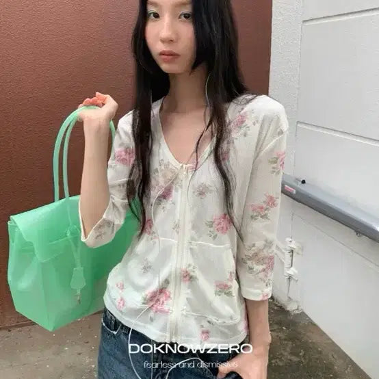 [BUNJANG] DKZ Flower Pattern Zip-Up Cardigan / DKZ 플라워 패턴 집업 가디건