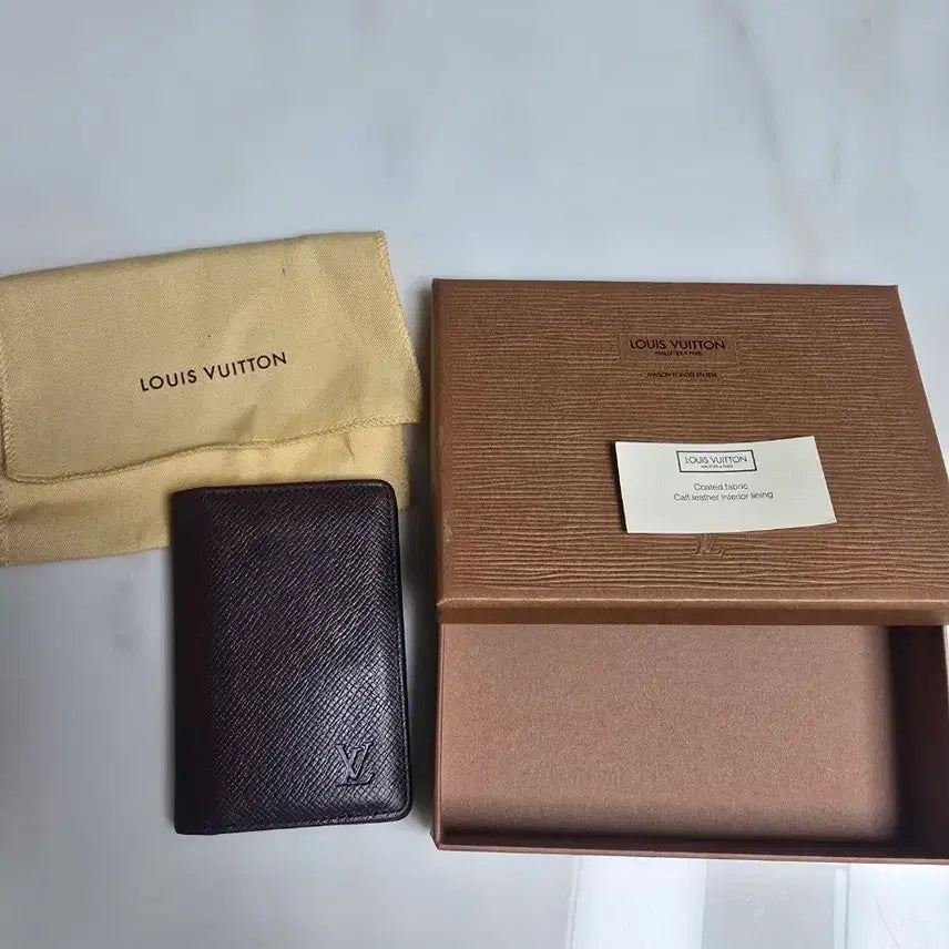 [BUNJANG] Louis Vuitton Taiga Organizer Card Holder Burgundy/Dark Brown / [정품] 루이비통 타이가 오거나이저 카드지갑