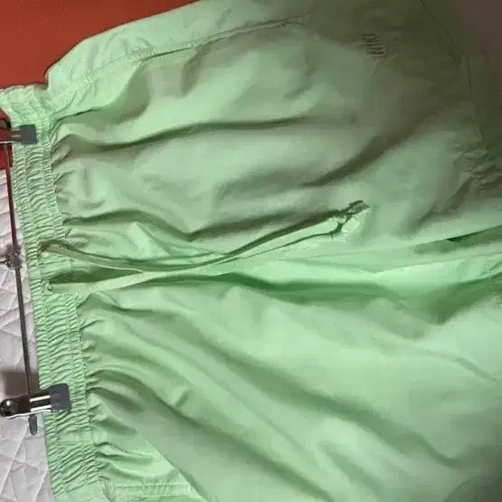 [BUNJANG] Nike Mesh-Lined Swim Shorts Light Green XL / 나이키 메시 안감 스윔 쇼츠 라이트 그린 XL