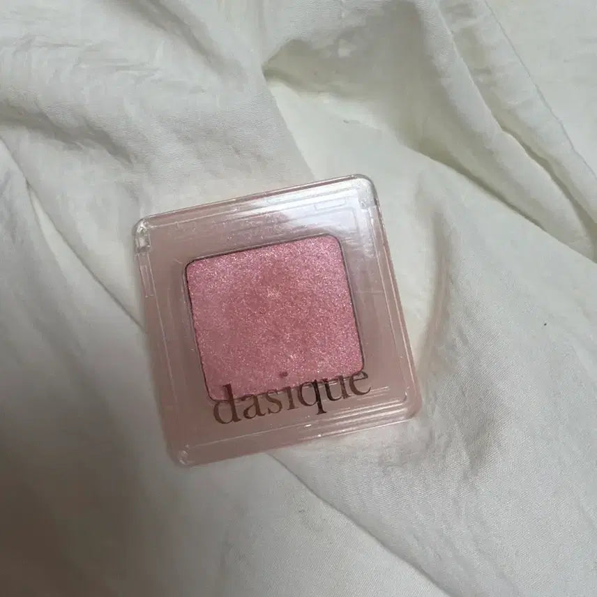 [BUNJANG] Dasique Single Shadow Apricot Mellow / 데이지크 싱글 섀도우 애프리콧 멜로우