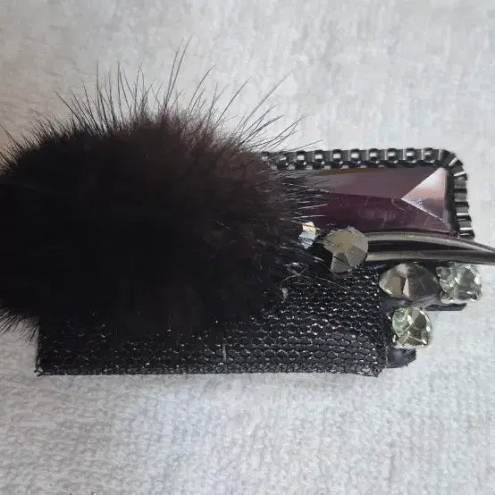 [BUNJANG] Brotch Boutique Black Fur & Purple Cubic Brooch / 브롯치 브티크