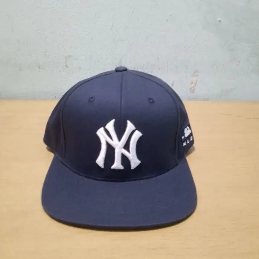 [BUNJANG] MLB New York Yankees Baseball Snapback Hat Navy / MLB 뉴욕 양키스야구 스냅백 네이비