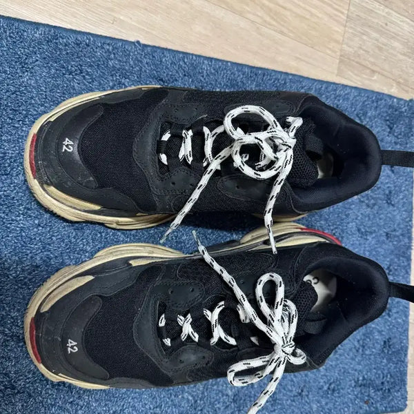 [BUNJANG] Balenciaga Triple S Black Size 42 / 발렌시아가 트리플S 블랙 42