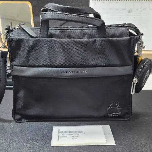 [BUNJANG] Mandarin Duck REDUCK Black Tote Bag / 만다리나덕 REDUCK 블랙 토트백