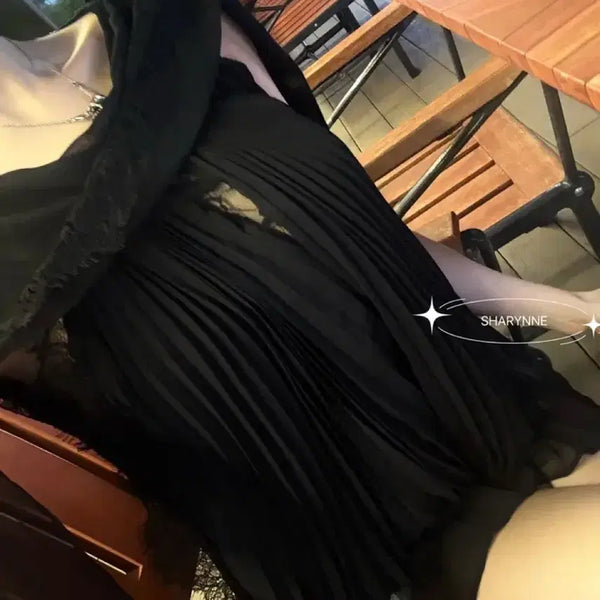 [BUNJANG] Chiffon Swan Lace Blouse - Black / 쉬폰 스완 레이스 블라우스 블랙