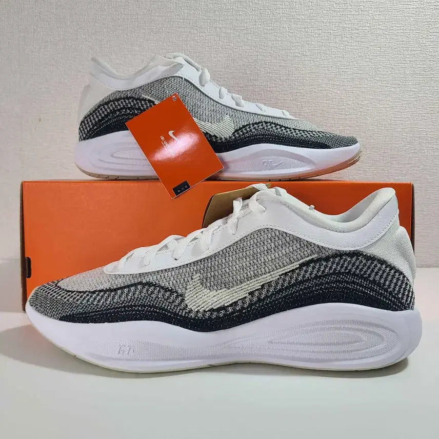 [BUNJANG] Nike GT Hustle Academy EP FJ7808-100 Basketball Shoes / [새상품] 275 나이키 농구화 GT 허슬 아카데미 EP FJ7808-100
