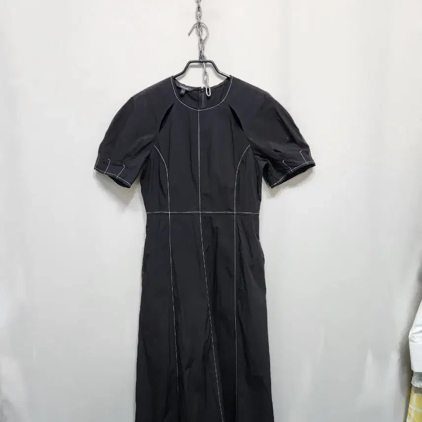 [BUNJANG] Lookast Stitch One-Piece Dress / 룩캐스트 스티치원피스