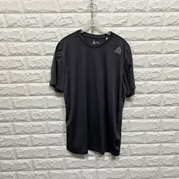 [BUNJANG] Reebok Men's Short-Sleeve T-Shirt / 2888) 리복 남성 반팔티셔츠
