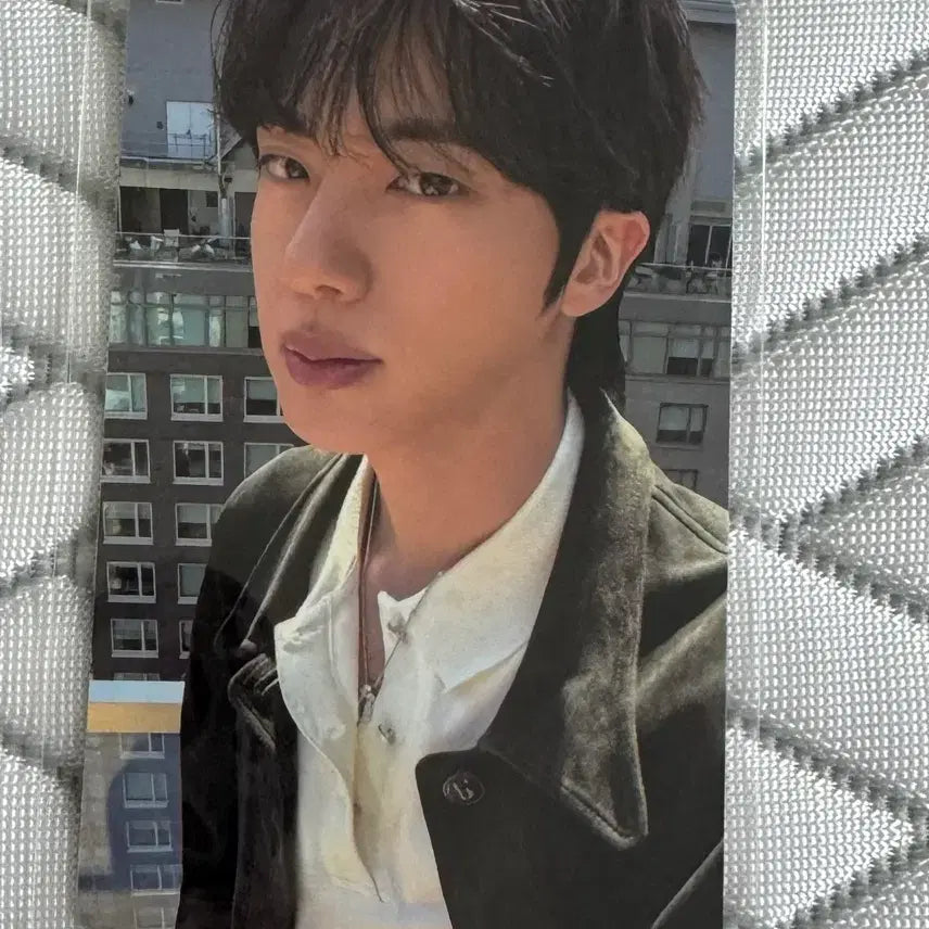 [BUNJANG] BTS Arirang Album Europe Version Lucky Draw Photocard Jin / 방탄소년단 아리랑 앨범 유럽 버전 럭드 포카 석진 JIN