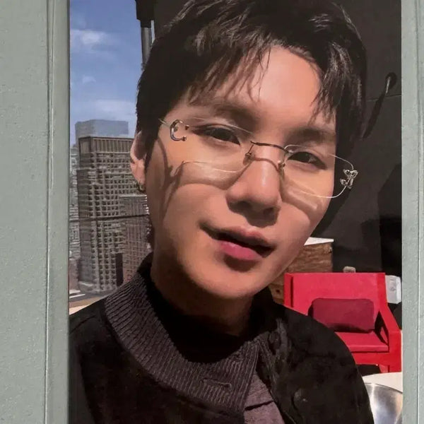 [BUNJANG] BTS Arirang Album Europe Version Lucky Draw Photocard SUGA / 방탄소년단 아리랑 앨범 유럽 버전 럭드 포카 윤기 SUGA