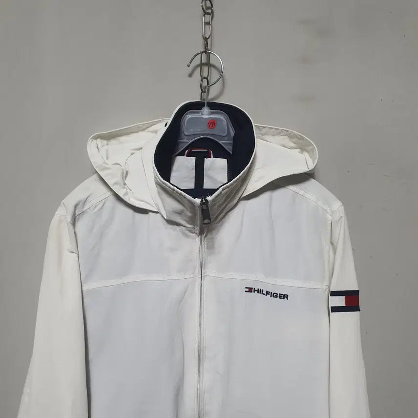[BUNJANG] Tommy Hilfiger Men's Spring/Autumn Windbreaker Jumper XS / 1129) 타미힐피거 남성 춘추 바람막이 점퍼 XS
