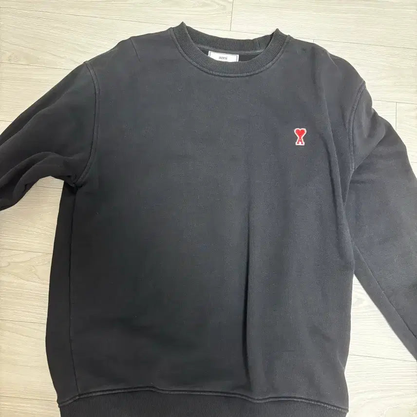 [BUNJANG] Ami Small Logo Sweatshirt XL / 아미 스몰로고 맨투맨 XL