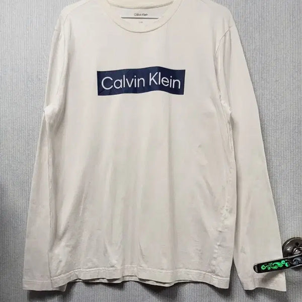 [BUNJANG] Calvin Klein Long Sleeve T-Shirt White L / 캘빈클라인 얇은 긴팔티 화이트 100