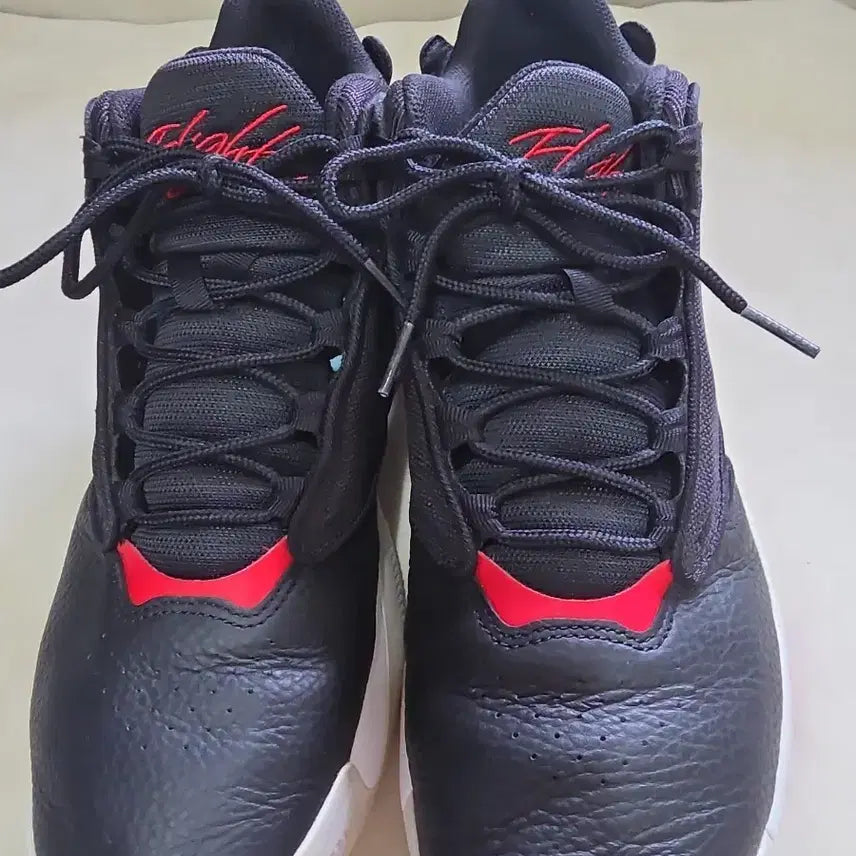 [BUNJANG] Nike Jordan Max Aura 4 Basketball Shoes Black/Red / 조던 맥스 아우라4 농구화 블랙/레드