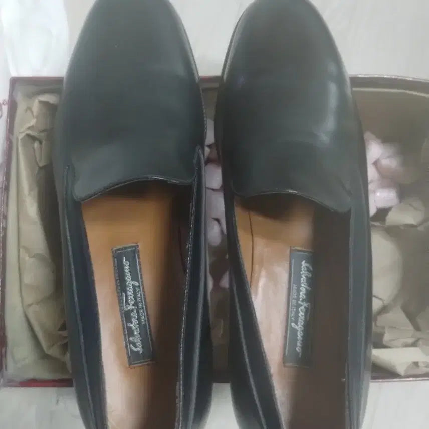 [BUNJANG] Salvatore Ferragamo Vintage Loafers / 페라가모 로퍼