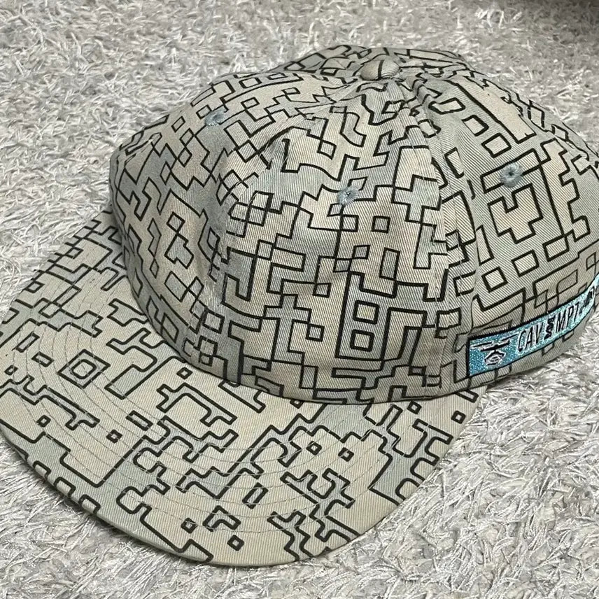 [BUNJANG] CARMET Patterned Snapback Hat / 카브엠트 패턴 모자