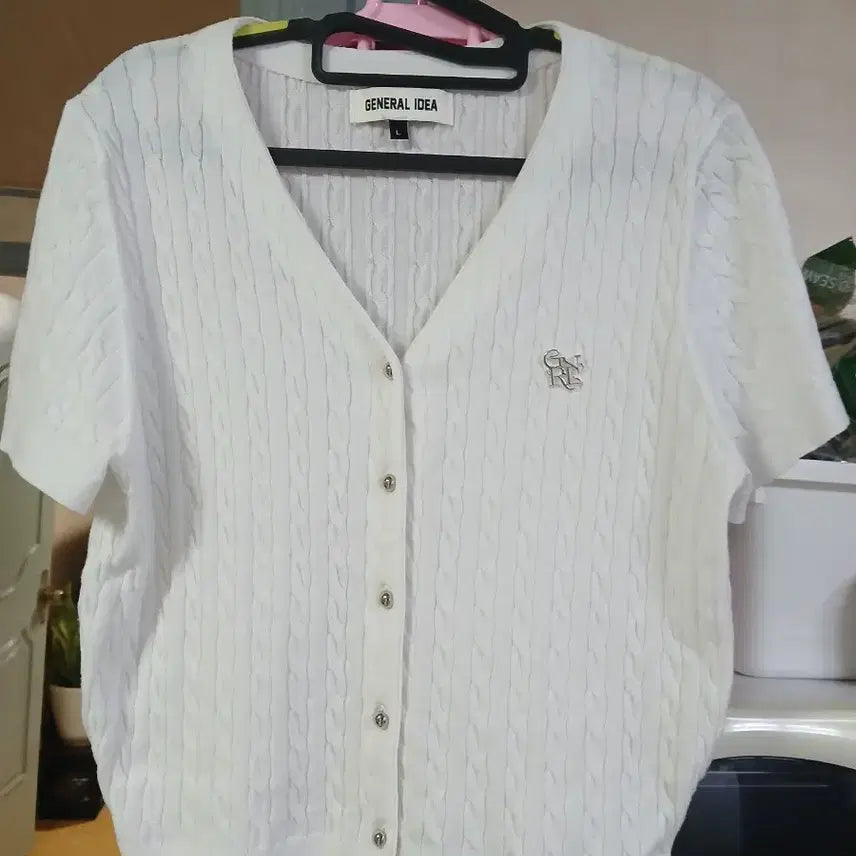 [BUNJANG] GENERAL IDEA Cable Knit Cardigan White / GENERAL IDEA 케이블 니트 가디건 화이트