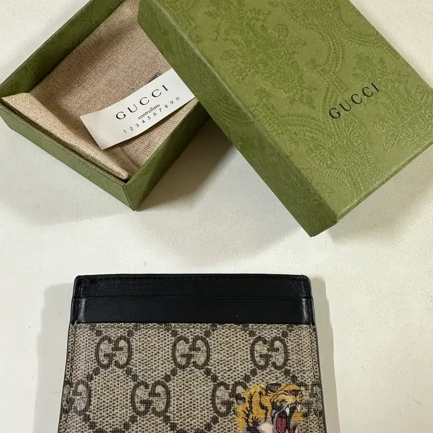 [BUNJANG] Gucci Tiger Card Holder / 구찌 호랑이 카드지갑