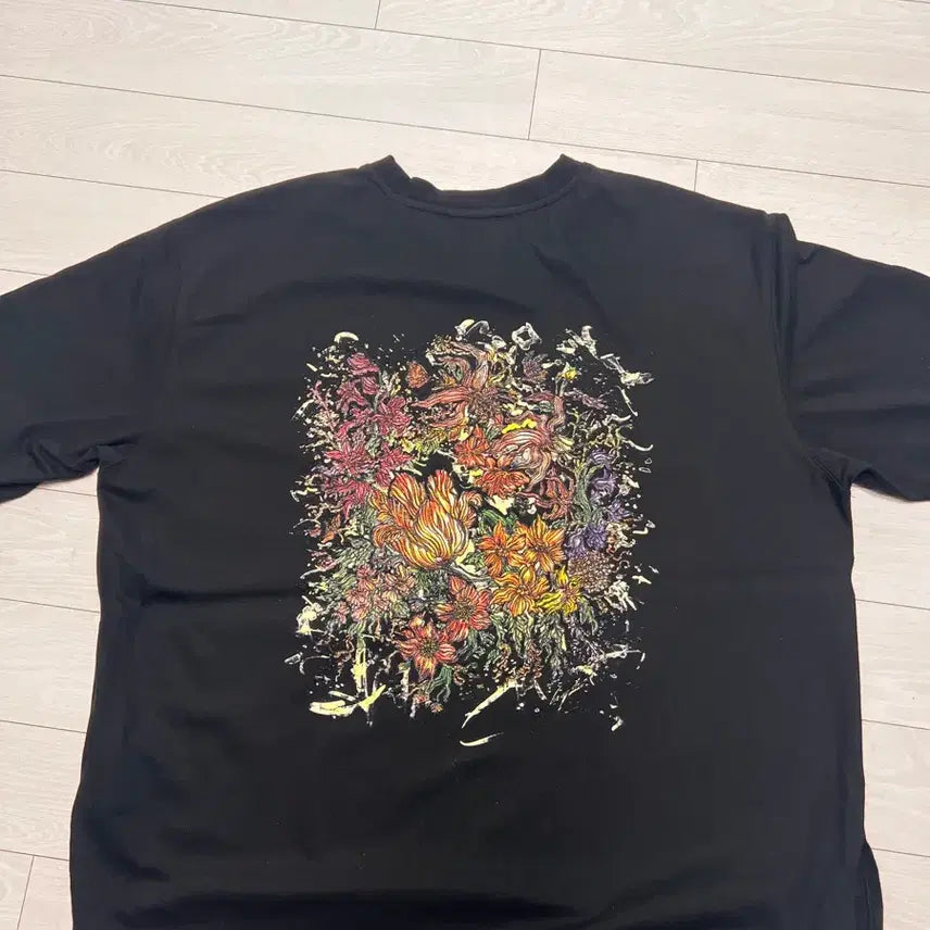 [BUNJANG] Songzio 26ss Floral Embroidery Short Sleeve T-Shirt Size 50 / 26ss 송지오 옴므 플로럴 자수 반팔 50