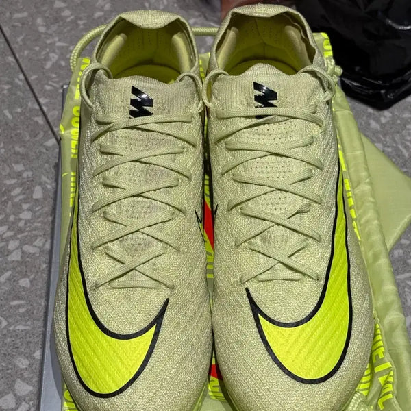 [BUNJANG] Nike Mercurial Vapor 16 AG Football Boots - Fluorescent Green, Size 285 / 머큐리얼 베이퍼16 AG 285 형광
