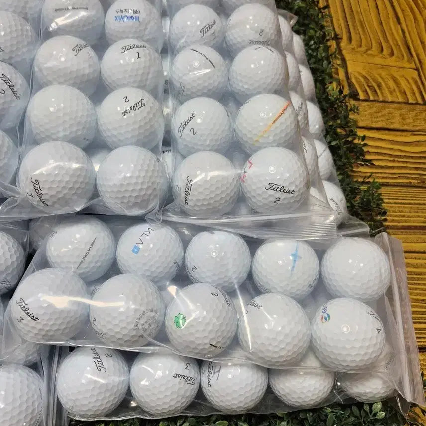 [BUNJANG] Titleist V1 Golf Balls (160 Count) / 타이틀리스트 v1 3ps 160알 // 로스트볼 깔끄미
