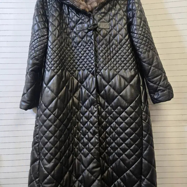 [BUNJANG] MC-CRAW Black Mink Leather Quilted Coat / MC-CRAW 블랙 밍크 양가죽퀄팅코트
