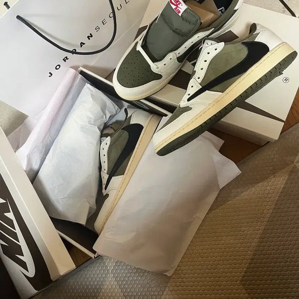[BUNJANG] Nike Air Jordan 1 Travis Scott Reverse Olive / 나이키 에어조던1 트래비스 스캇 리버스 올리브(270)