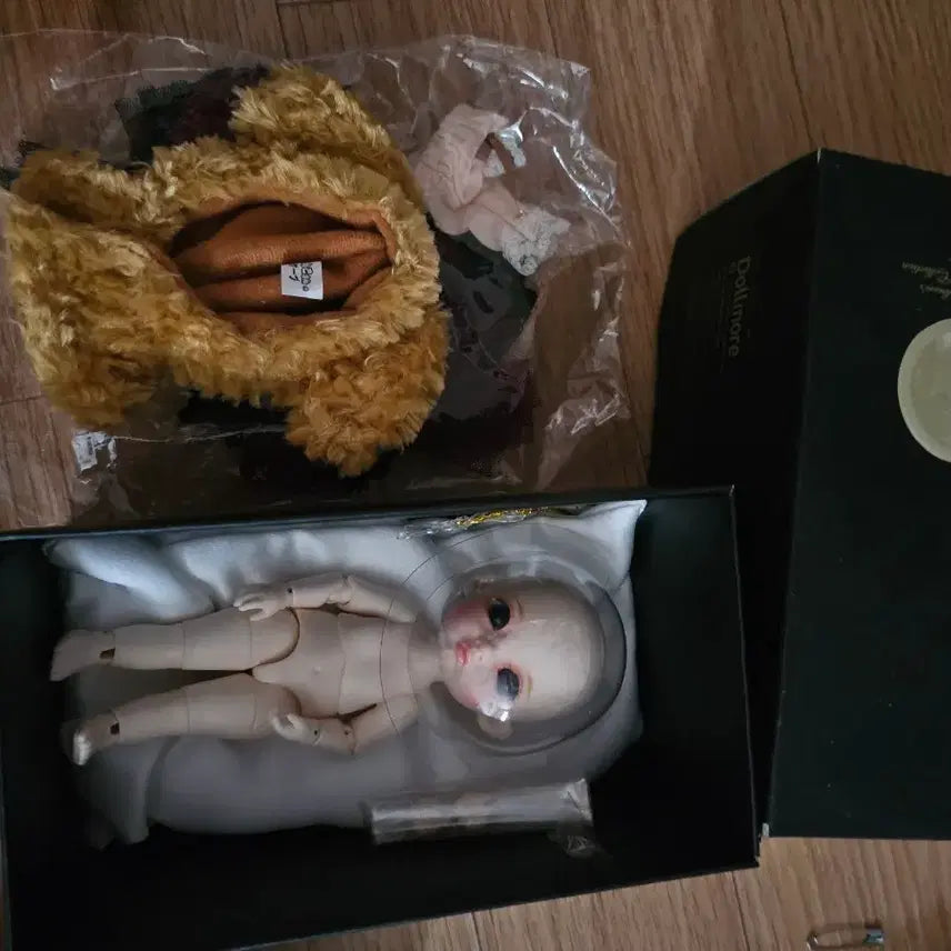 [BUNJANG] Dolmoa Bebe Size Thumbelina Ball Jointed Doll / 돌모아 베베사이즈 구체관절 인형 판매합니다.