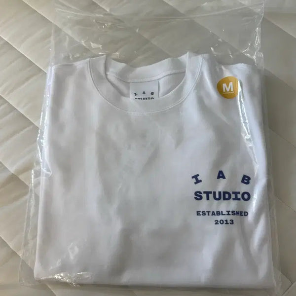 [BUNJANG] IAB STUDIO T-Shirt White Navy M / 아이앱스튜디오 반팔티 M 새상품 화이트 네이비