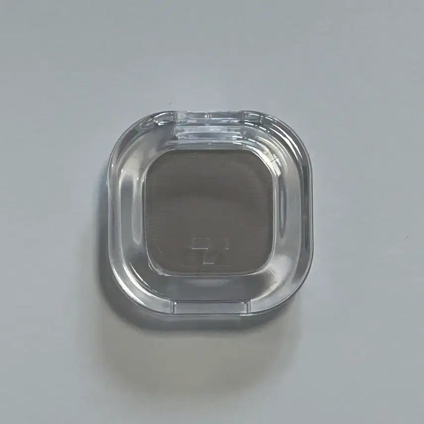 [BUNJANG] TONYMOLY I's SHINE Single Eyeshadow 404 Pale Gray / 토니모리 아이톤 싱글 아이섀도우 404 페일 그레이