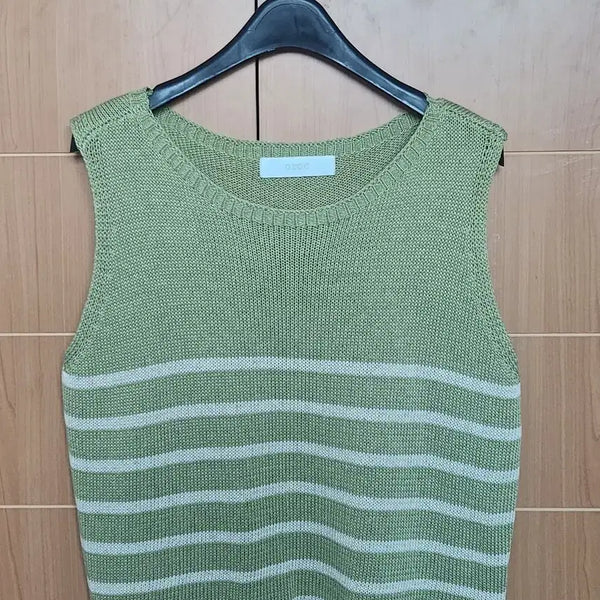 [BUNJANG] OZOC Striped Knit Sleeveless Top / (새상품) OZOC 스트라이프 니트 탑