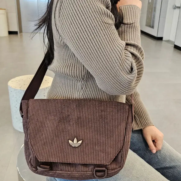 [BUNJANG] Adidas Corduroy Messenger Bag Brown / 아디다스 코듀로이 메신저백