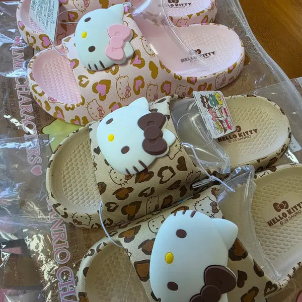 [BUNJANG] Sanrio Hello Kitty Leopard Print Slippers (240) / 산리오 키티 호피 슬리퍼 240 새상품
