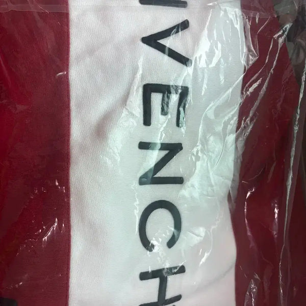[BUNJANG] Givenchy Red Panel Logo Sweatshirt L / 지방시 레드패널 로고 맨투맨