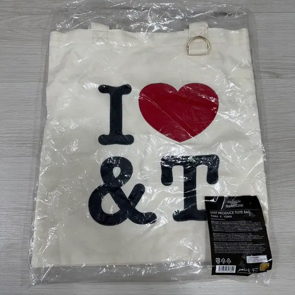 [BUNJANG] &TEAM Hyuma Yuma ILAND Tote Bag / 앤팀(&TEAM) 아이러브 후마 유마 토트백