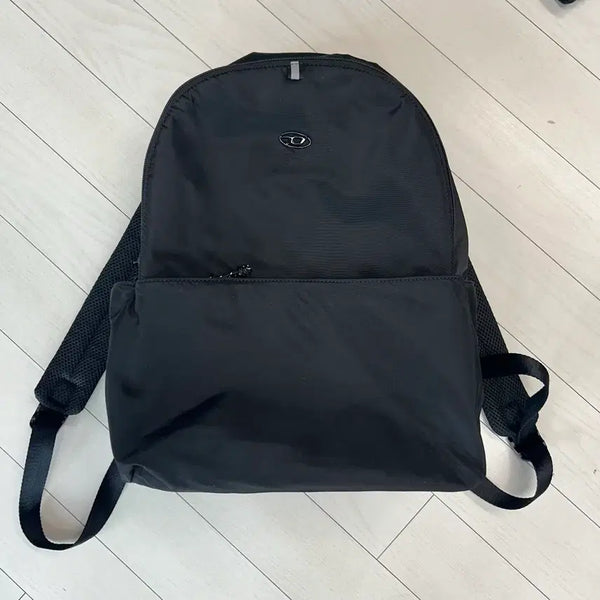 [BUNJANG] Diesel D-Pack Backpack in Satin-Touch Fabric / 일주일동안할인 디젤 D-Pack-Backpack In Satin-Touch Fabric