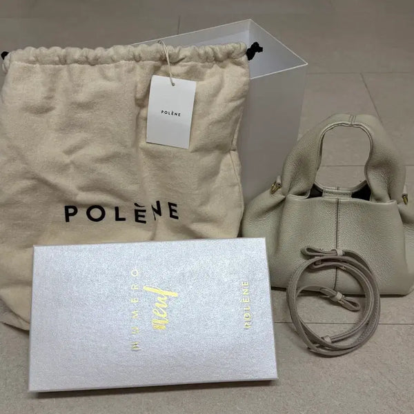 [BUNJANG] Polene Numero Neuf Mini Tote Bag Chalk / POLENE 폴렌느 토트백 NUMERO NEUF MINI 누메로 네프 미니(만두백) 쵸크 팝니다.