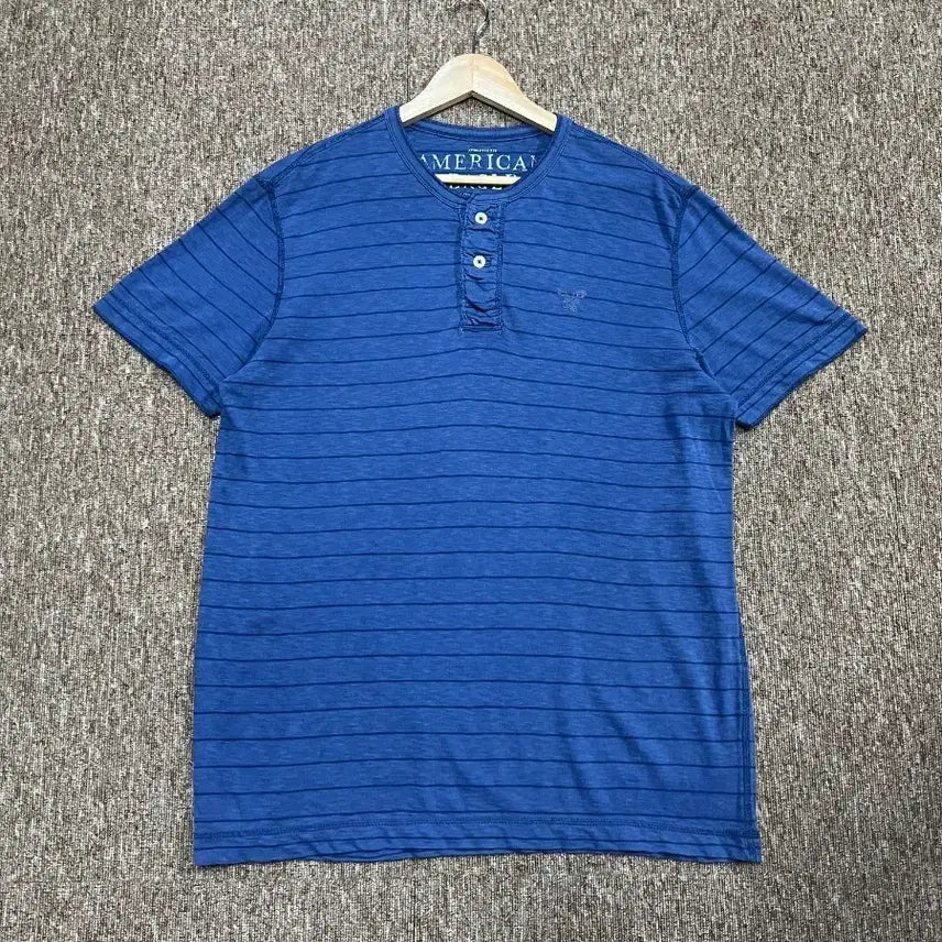 [BUNJANG] American Eagle Striped Henley Neck T-Shirt L Blue / 아메리칸이글 스트라이프 헨리넥 티셔츠 L 블루
