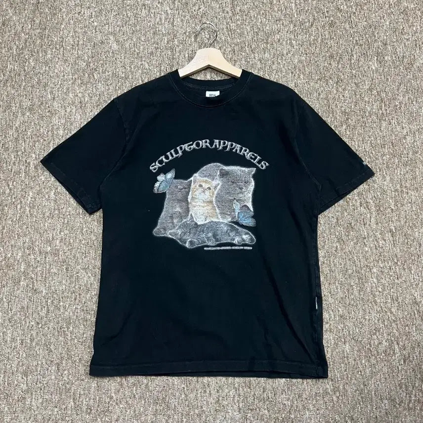 [BUNJANG] Sculptor Cat Printing Short Sleeve T-Shirt (Black, Size S) / 스컬프터 고양이 프린팅 반팔티 S 블랙