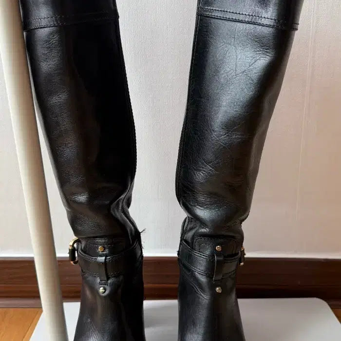 [BUNJANG] Tory Burch Buckle Detail Ankle Boots / 토리버치 부츠