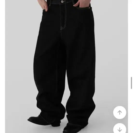 [BUNJANG] Autumn Part Non-Fade Denim Black Small / 어텀 파트논페이드데님 블랙 스몰1