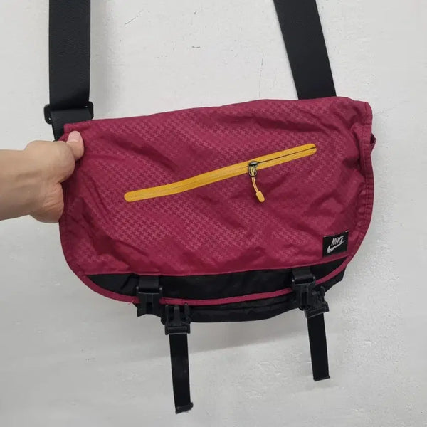 [BUNJANG] Nike Messenger Bag Crossbody / [free size] 나이키 메신저백 크로스백