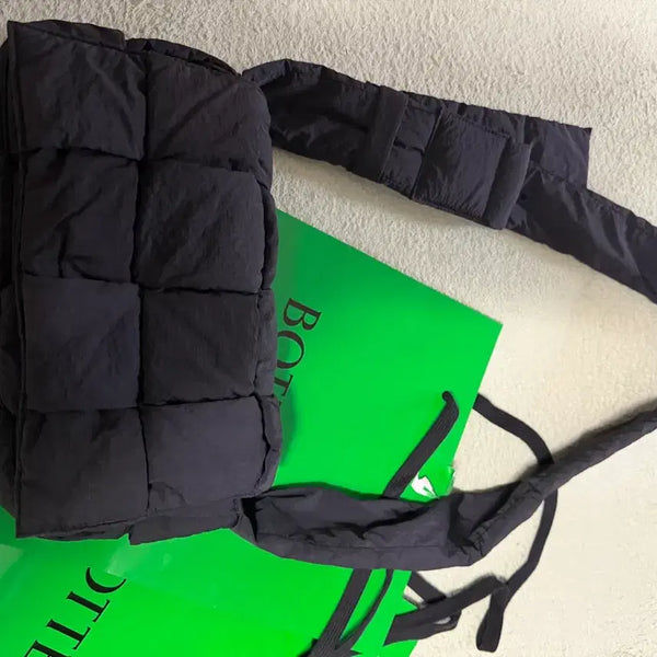 [BUNJANG] Bottega Veneta Cassette Bag / 보테가 카세트백