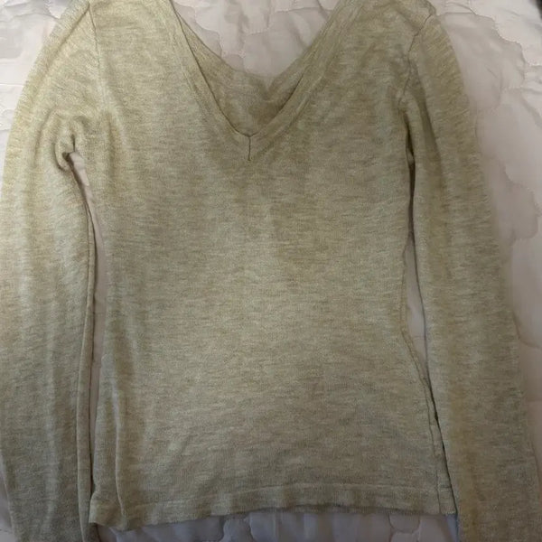 [BUNJANG] Women's Beige V-Neck Long Sleeve T-Shirt / 여성 베이지 브이넥 긴팔티 에이블리 보세