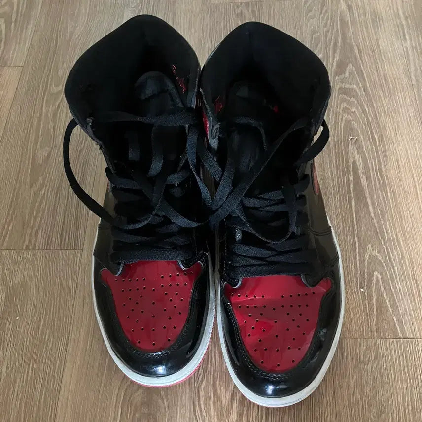 [BUNJANG] Air Jordan 1 Retro High OG Patent Bred / 조던 1 레트로 하이 OG 페이턴트 브레드 275